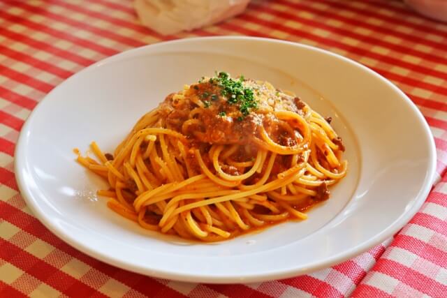 トマトソーススパゲッティ