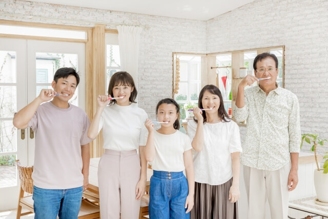 自然な着色は年齢によっても起こる